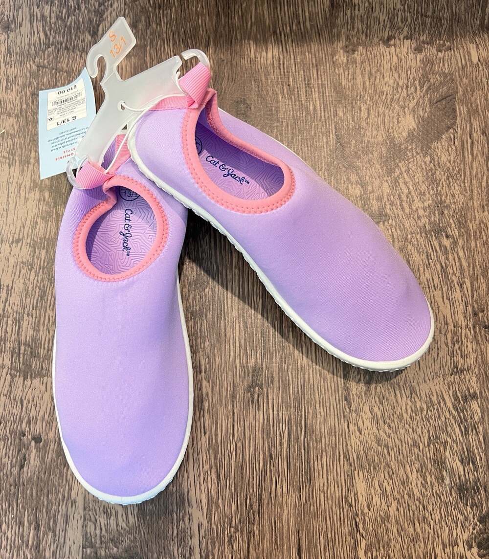 Cat & Jack Girls Purple Pink Water Shoes Aqua Socks Size S 13/1 New